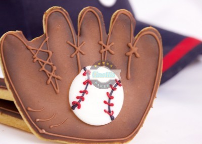 Baseball Glove Cookies, Cinottis Bakery, Baseball Cookies