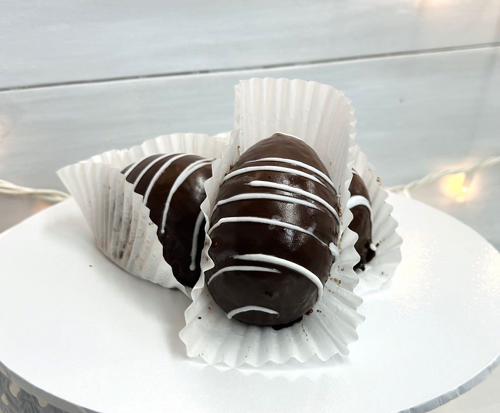 Chocolate Filled Eggs<br />
