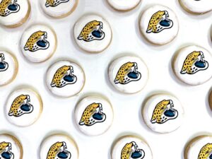 Jaguar Logo cookies