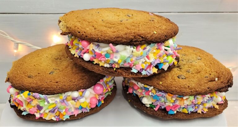 Chocolate Chip Unicorn Cookie Sandwiches