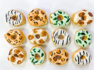 WILD donuts, Safari