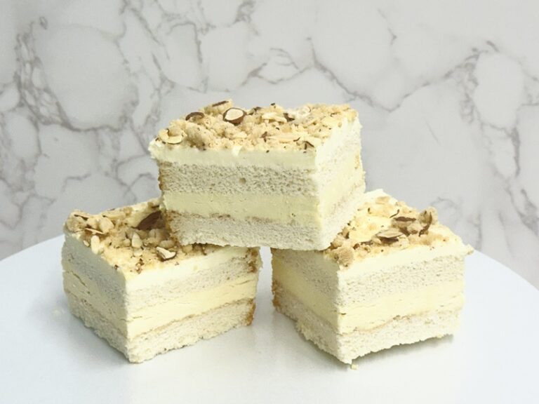 Italian Almond Mascarpone Bar