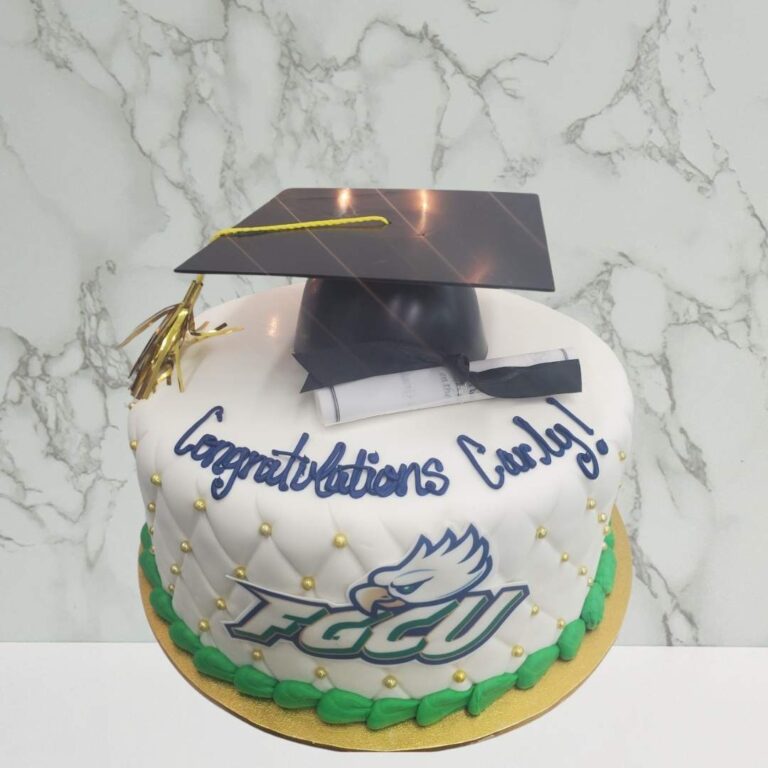 Graduation Pillowed Fondant